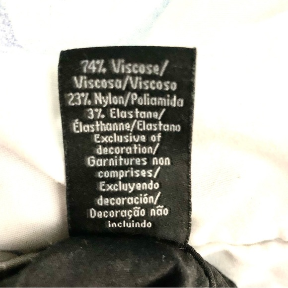 Calvin Klein Women’s Size 2 Black Skinny Jeans Stretch Classic Casual Comfort - Picture 3 of 7